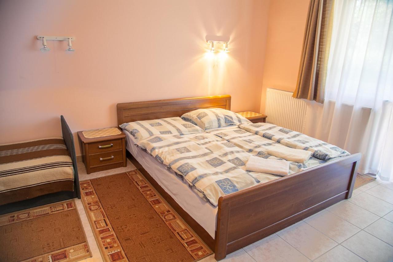 Izabella Panzio Bed and Breakfast Hajdúszoboszló Eksteriør billede