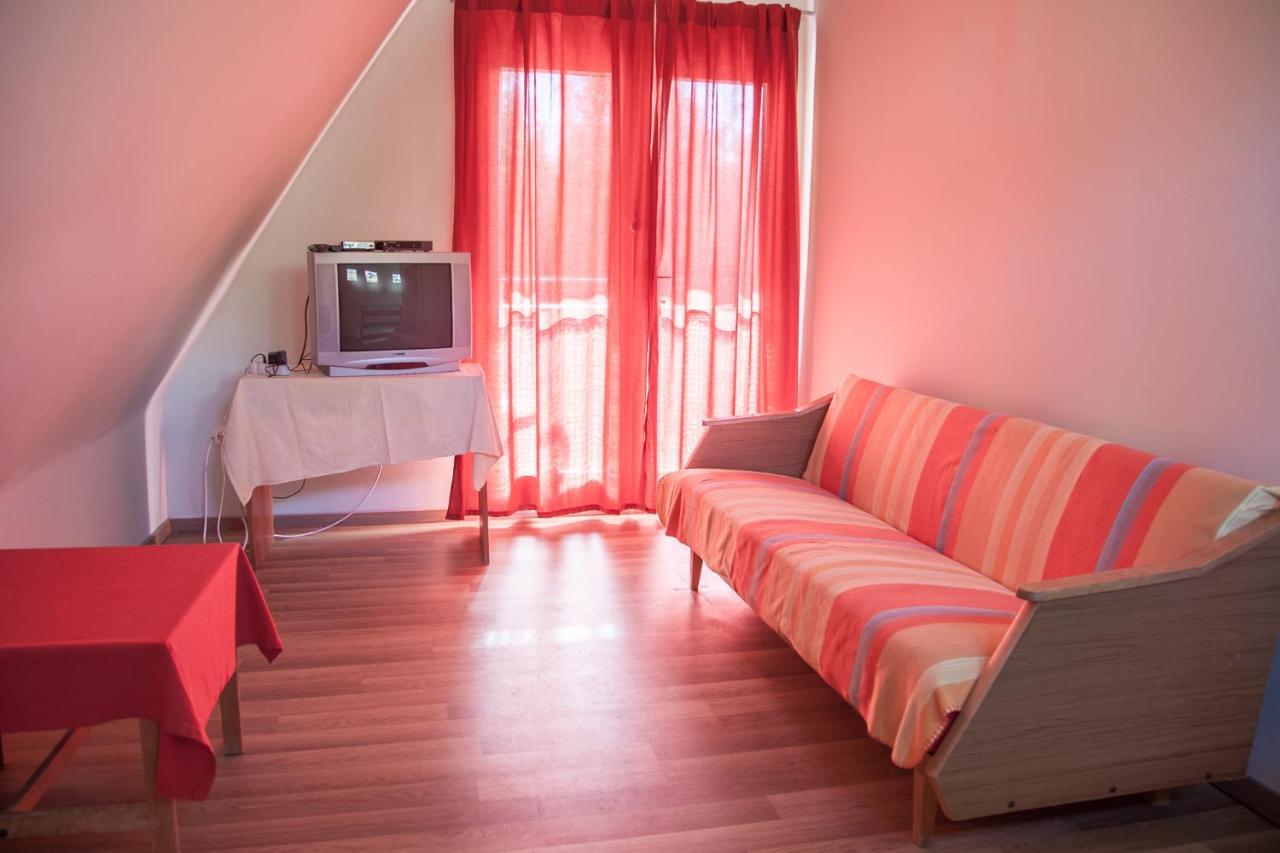 Izabella Panzio Bed and Breakfast Hajdúszoboszló Eksteriør billede
