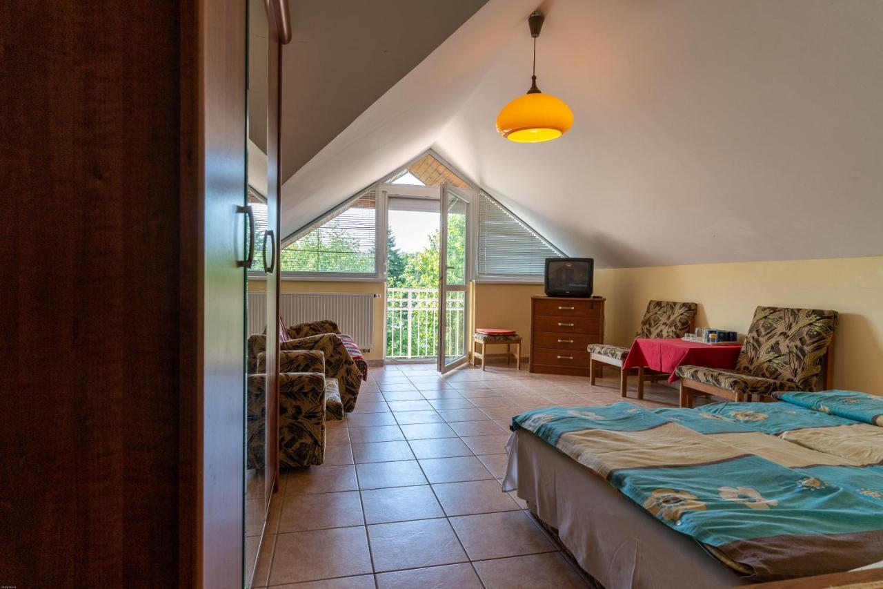 Izabella Panzio Bed and Breakfast Hajdúszoboszló Eksteriør billede
