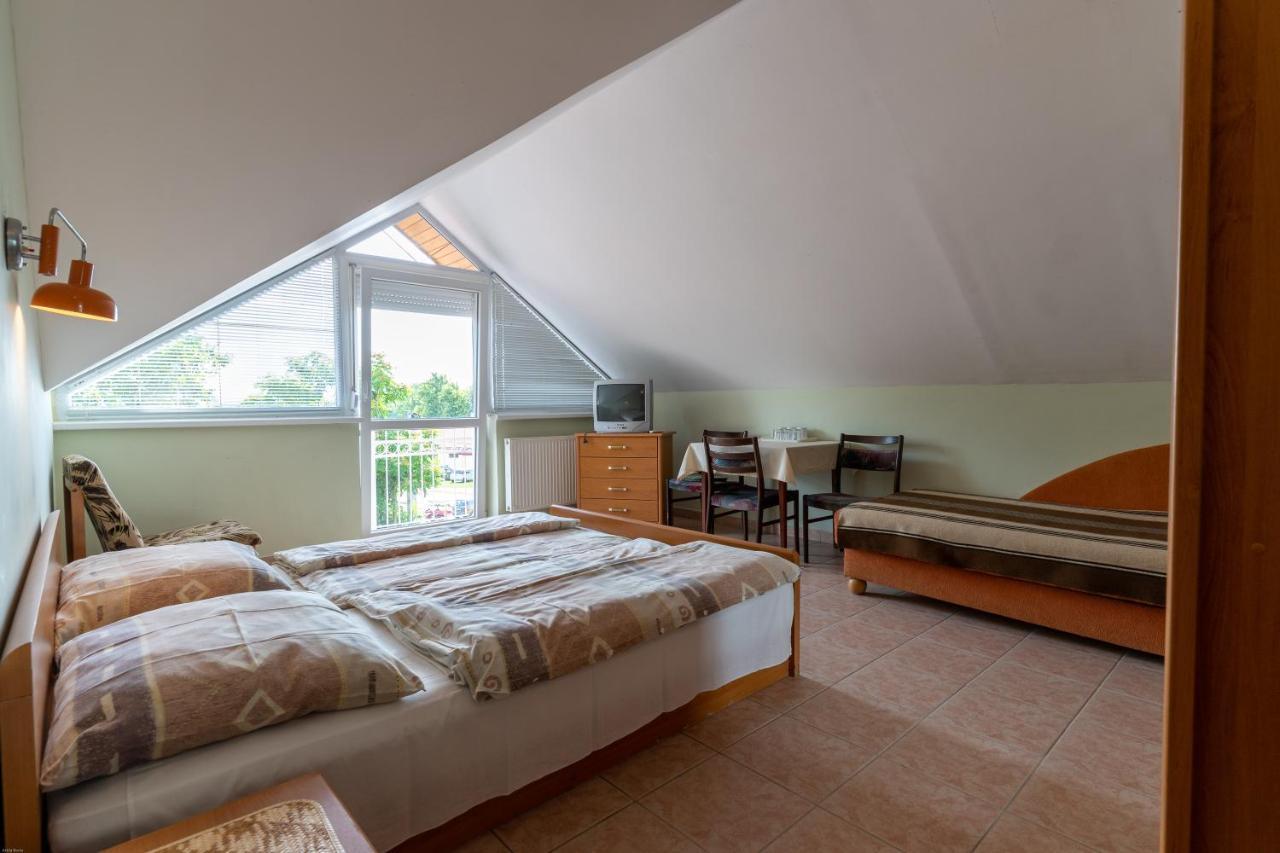 Izabella Panzio Bed and Breakfast Hajdúszoboszló Eksteriør billede
