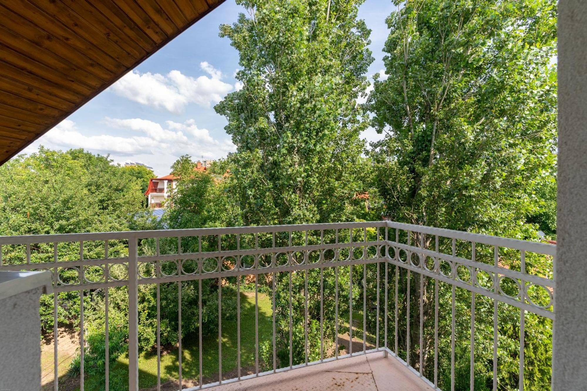 Izabella Panzio Bed and Breakfast Hajdúszoboszló Eksteriør billede