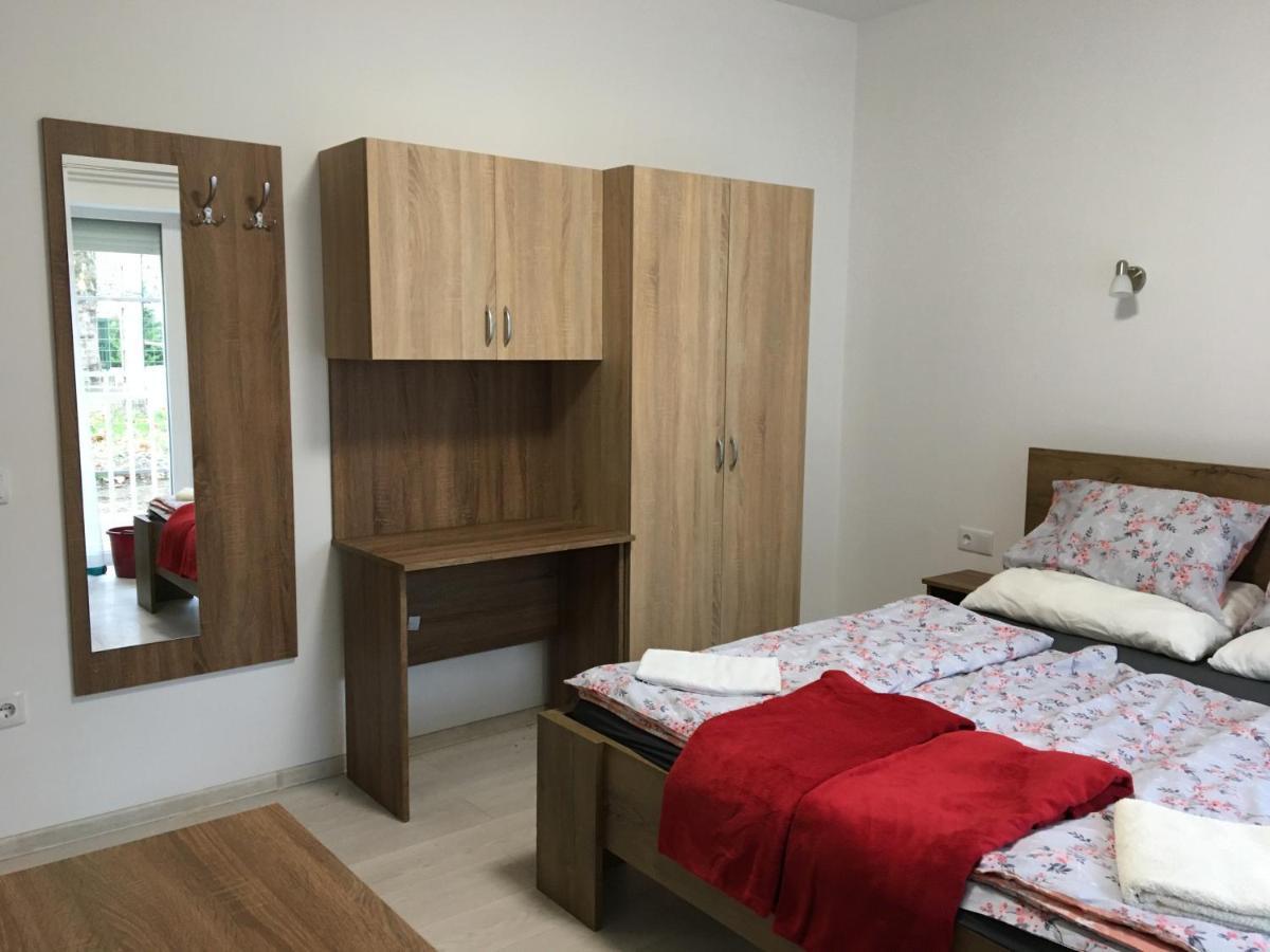 Izabella Panzio Bed and Breakfast Hajdúszoboszló Eksteriør billede